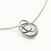 Eterna Loop Necklace